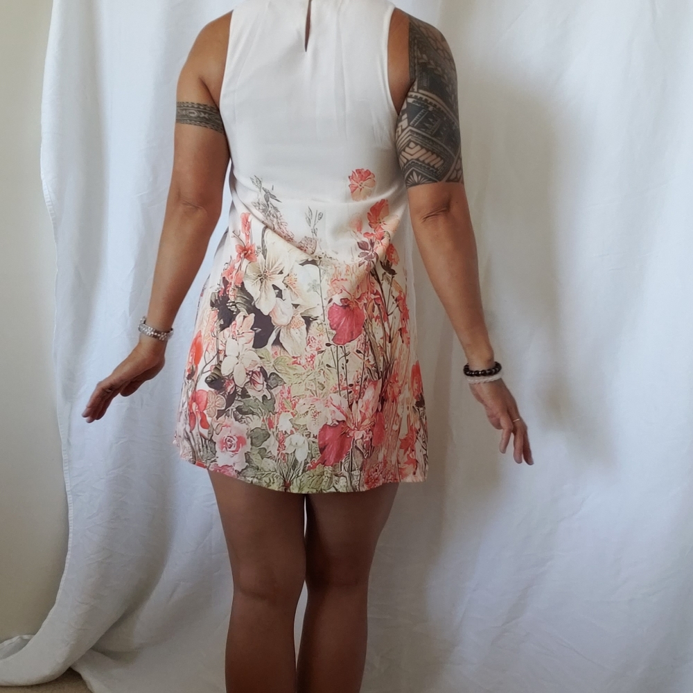 **SOLD**SHEIN Cream, peach floral A-line dress - Picture 3 of 5
